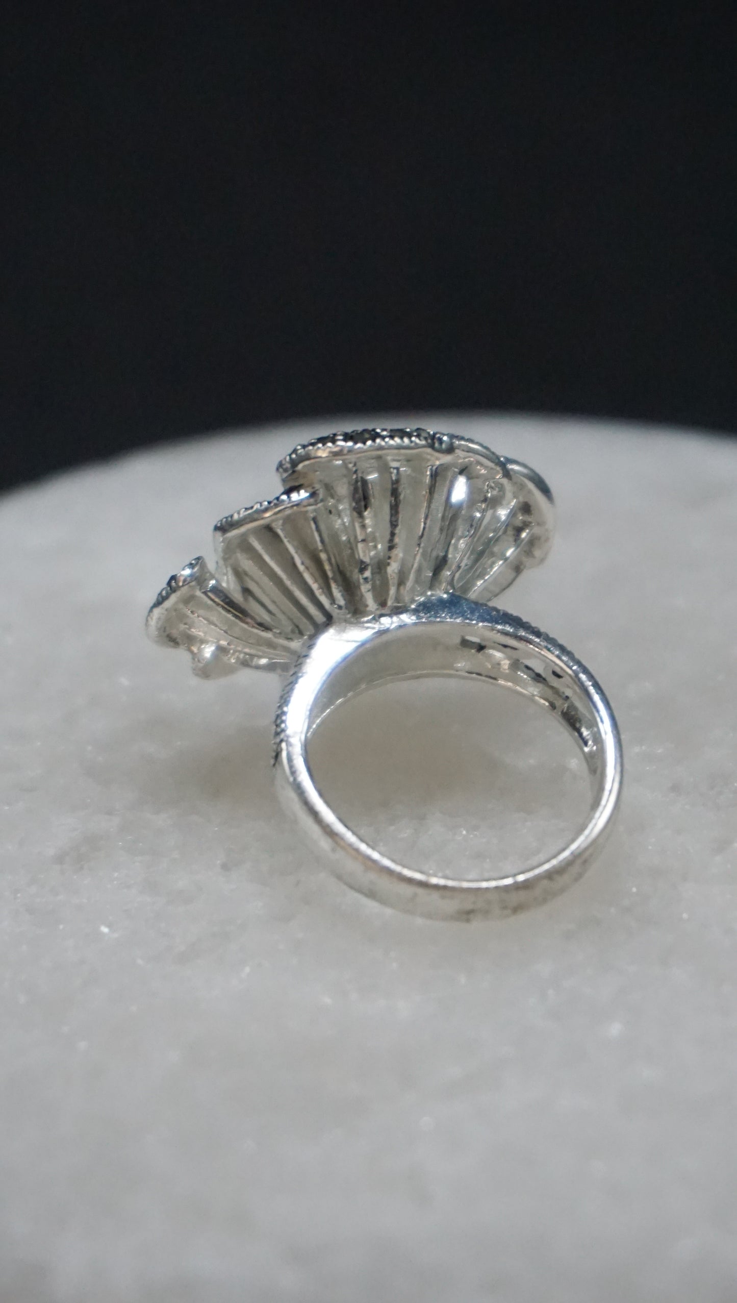 Onyx S.S. Ring