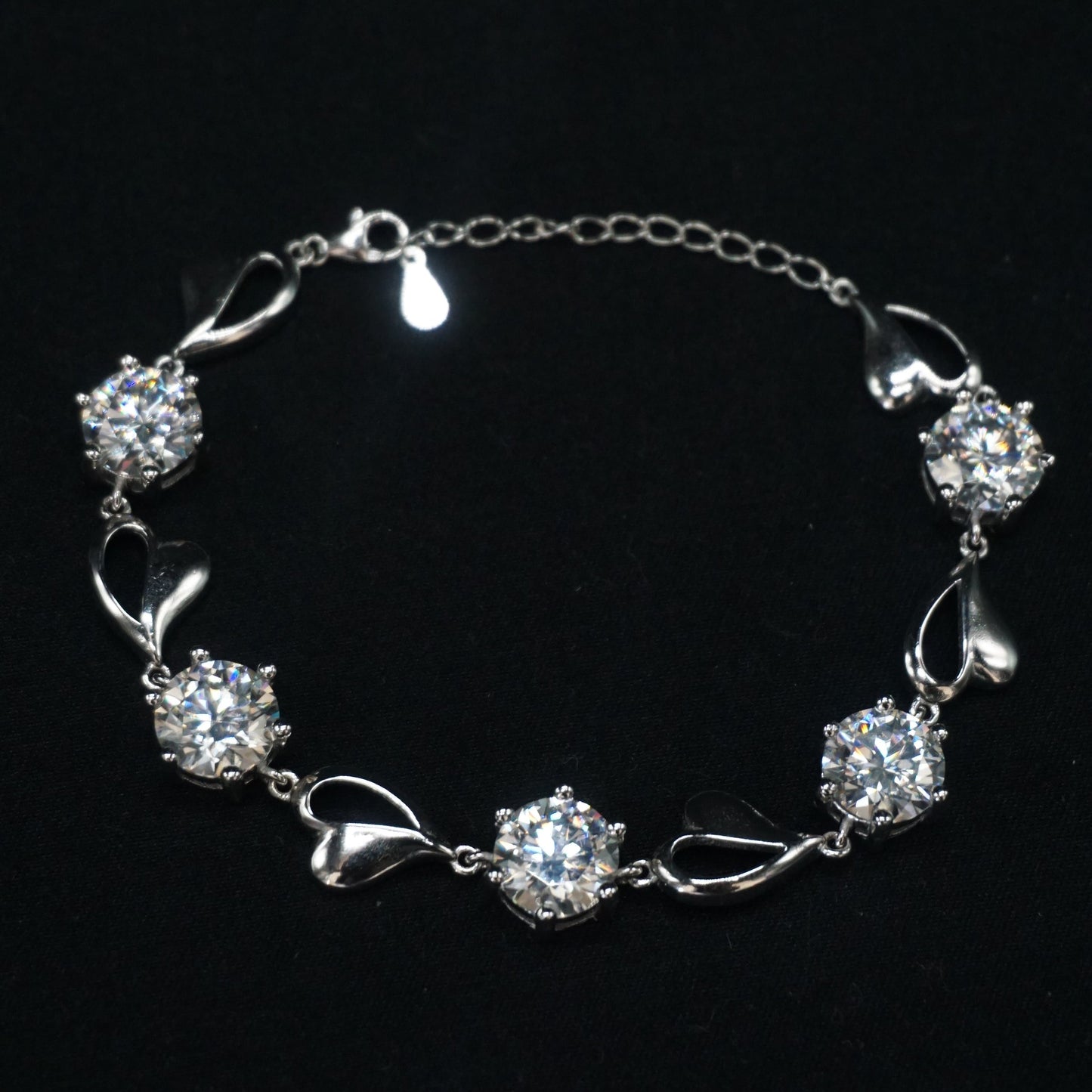 Heart Link Moissanite Bracelet
