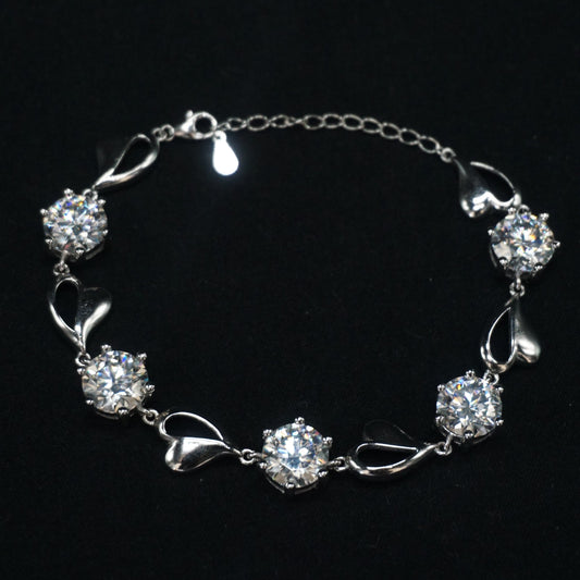 Heart Link Moissanite Bracelet