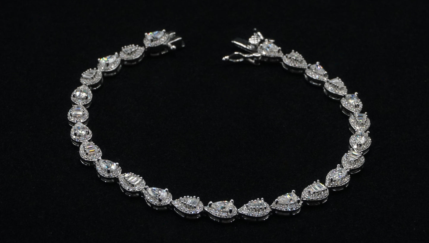 Moissanite Pear Shaped Tennis Bracelet