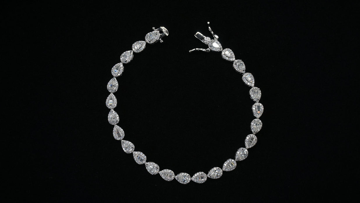 Moissanite Pear Shaped Tennis Bracelet